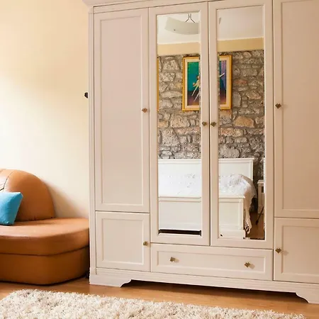 Delic Apartament Ika