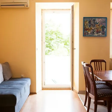 Delic Apartament Ika