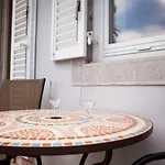 Apartament Delic
