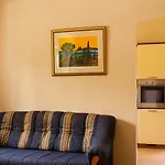 Delic Apartament *